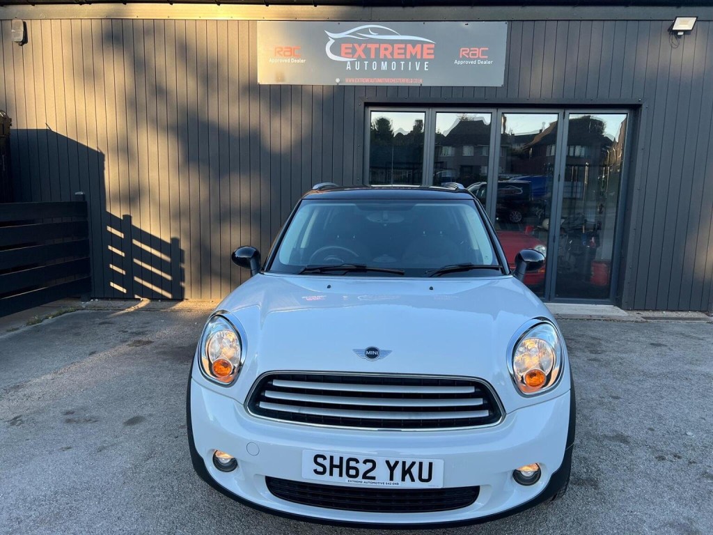 View MINI COUNTRYMAN 1.6 Cooper Euro 5 (s/s) 5dr