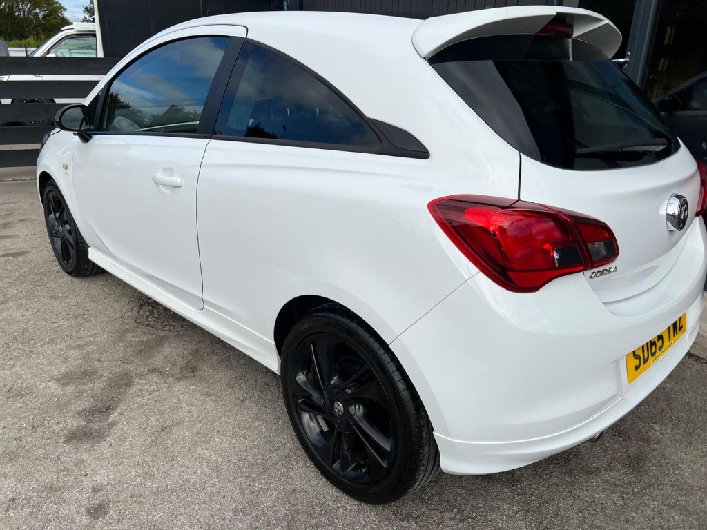 VAUXHALL CORSA