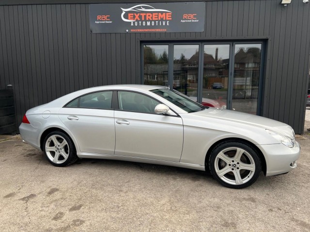 MERCEDES-BENZ CLS 5.0 CLS500 Coupe 7G-Tronic 4dr
