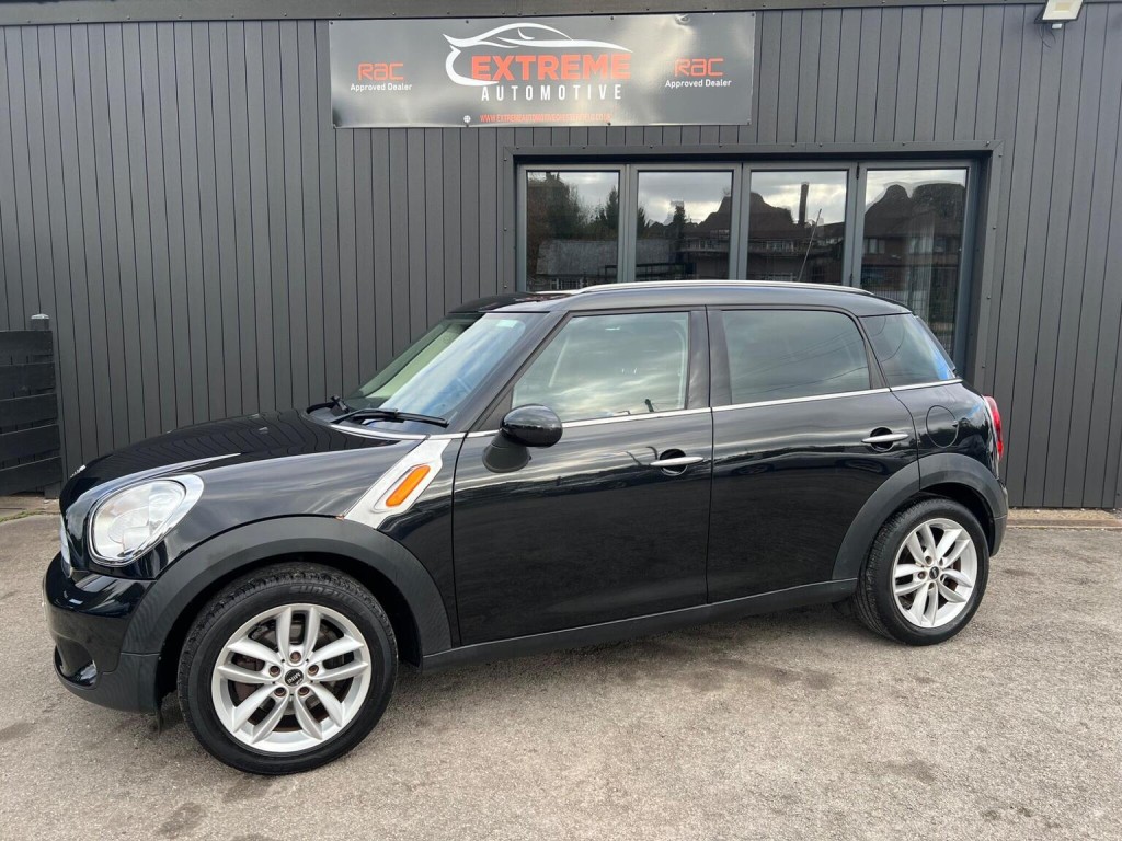 View MINI COUNTRYMAN 1.6 Cooper D Euro 5 (s/s) 5dr
