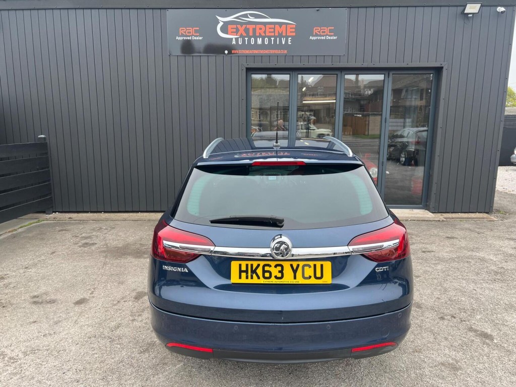 VAUXHALL INSIGNIA