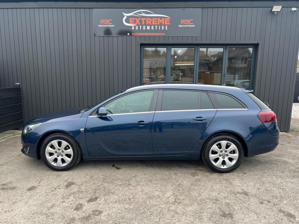 VAUXHALL INSIGNIA