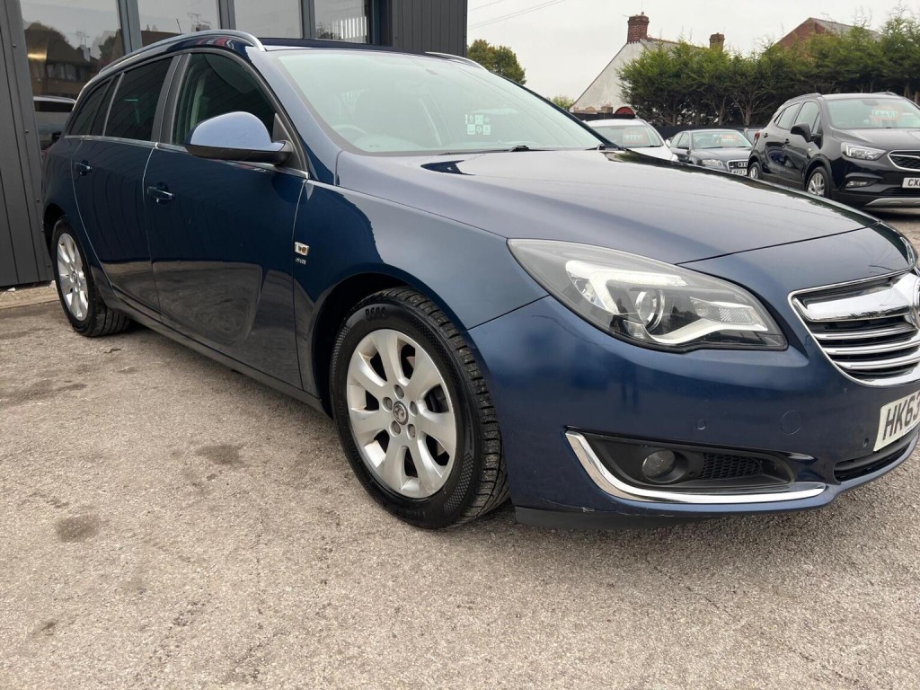 VAUXHALL INSIGNIA