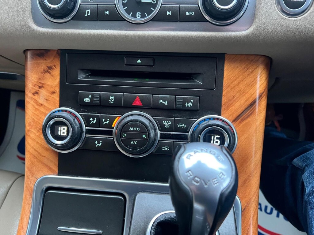 LAND ROVER RANGE ROVER SPORT