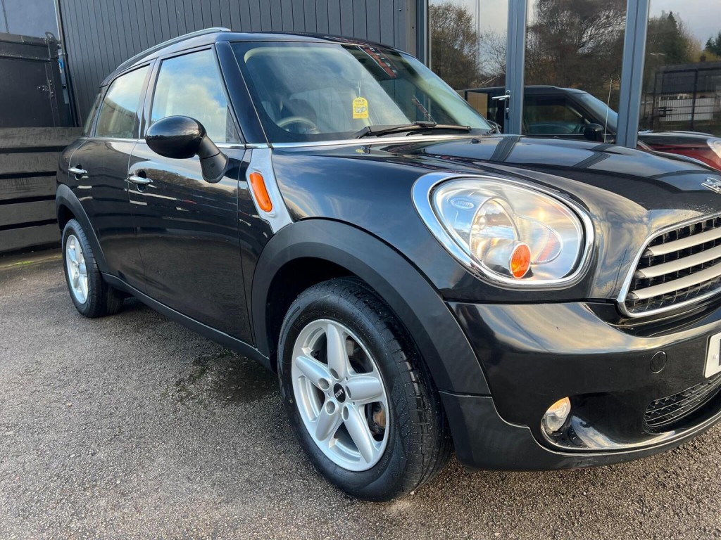 MINI COUNTRYMAN