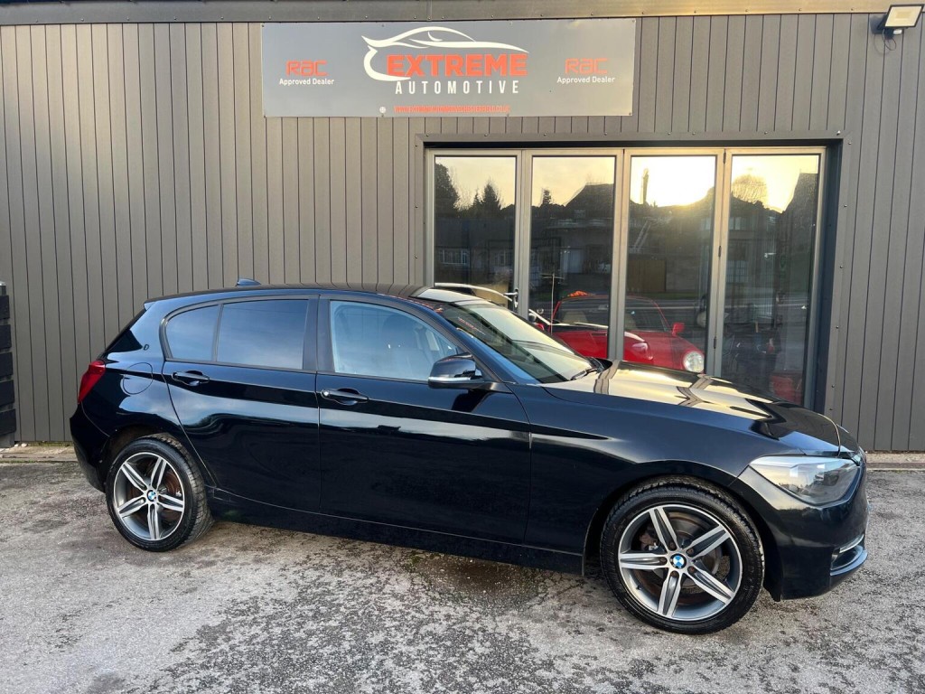 View BMW 1 SERIES 2.0 116d Sport Euro 5 (s/s) 5dr