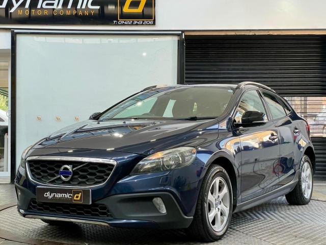 VOLVO V40 CROSS COUNTRY 1.6 D2 SE Euro 5 (s/s) 5dr (2014/63)