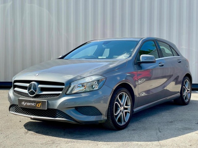 MERCEDES-BENZ A CLASS 1.5 A180 CDI Sport Euro 5 (s/s) 5dr (2014/64)