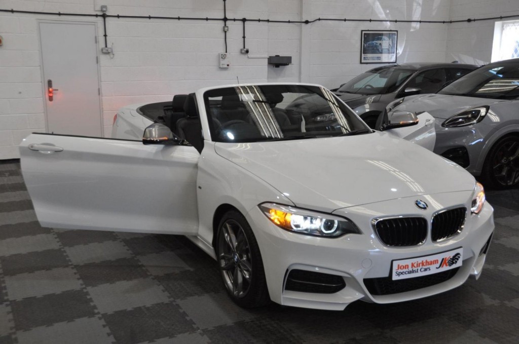 BMW 2 SERIES