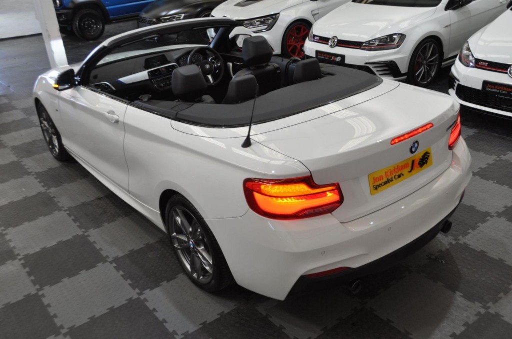 BMW 2 SERIES