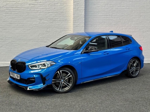 BMW 1 SERIES