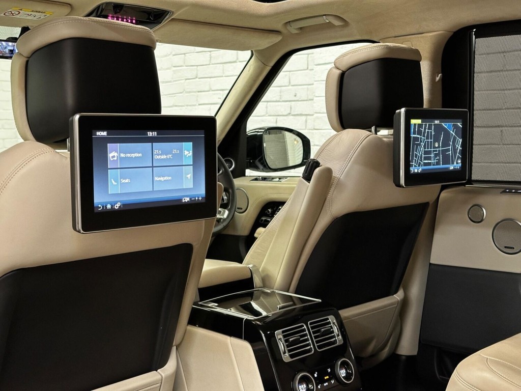 LAND ROVER RANGE ROVER