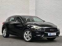 INFINITI Q30