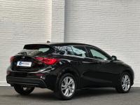 INFINITI Q30