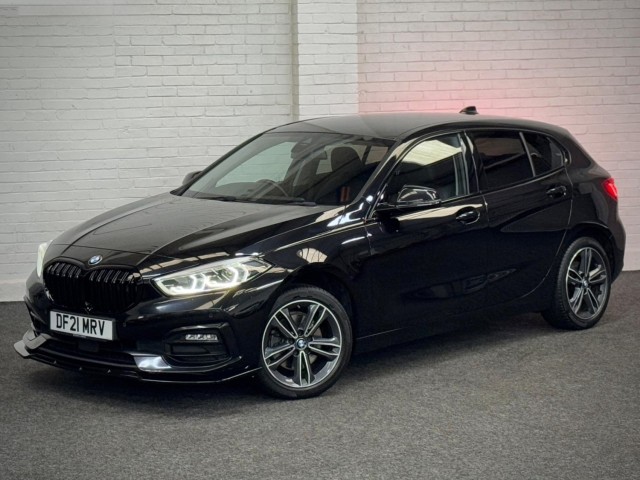 BMW 1 SERIES