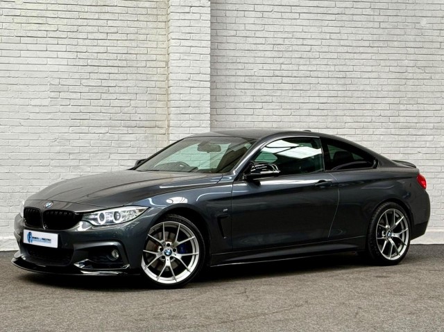 BMW 4 SERIES