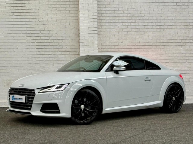 AUDI TTS