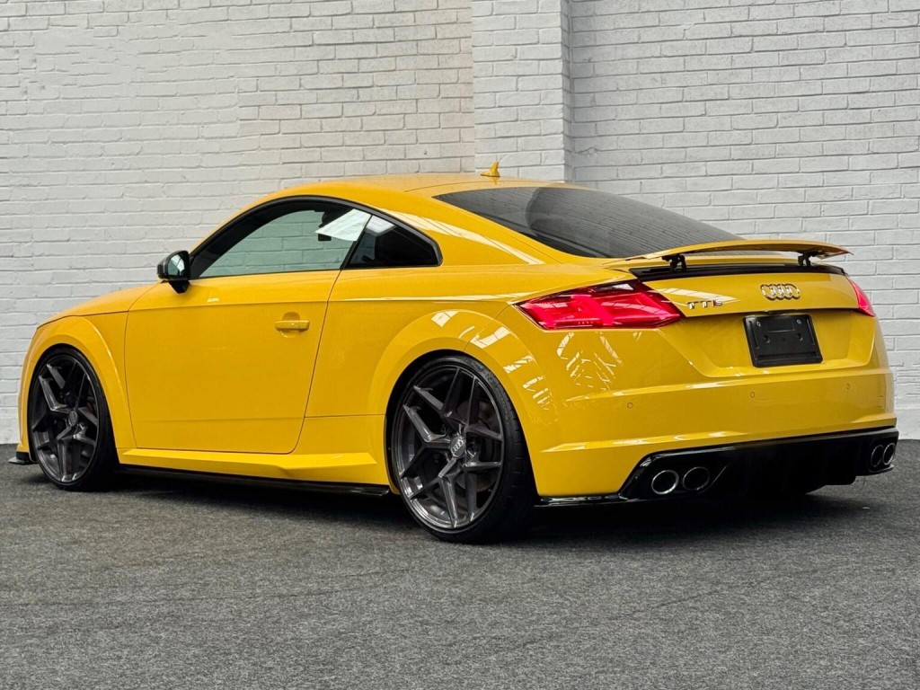 AUDI TTS