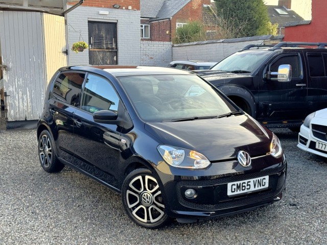 VOLKSWAGEN UP