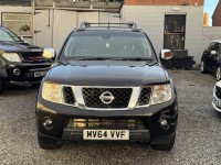 NISSAN NAVARA