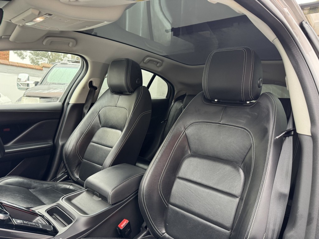 JAGUAR I-Pace