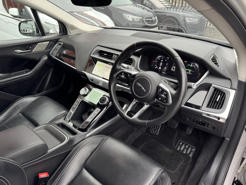 JAGUAR I-Pace