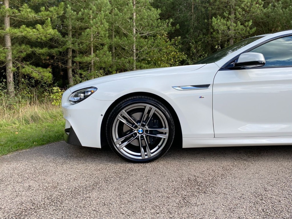 BMW 6 SERIES