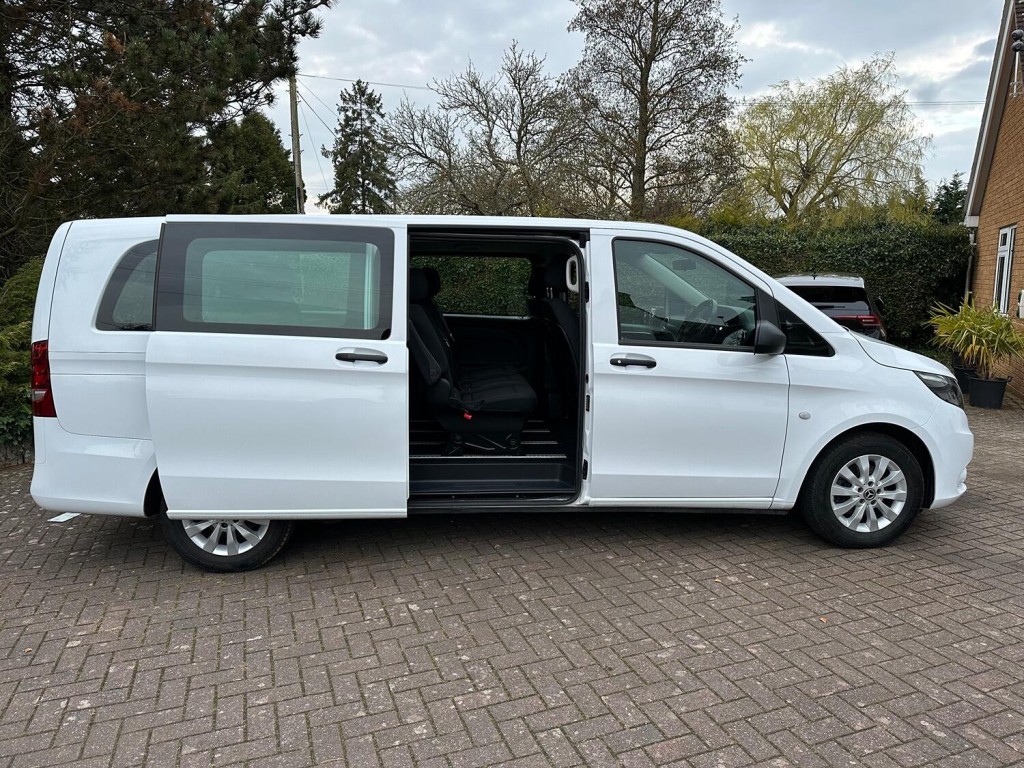 MERCEDES-BENZ VITO