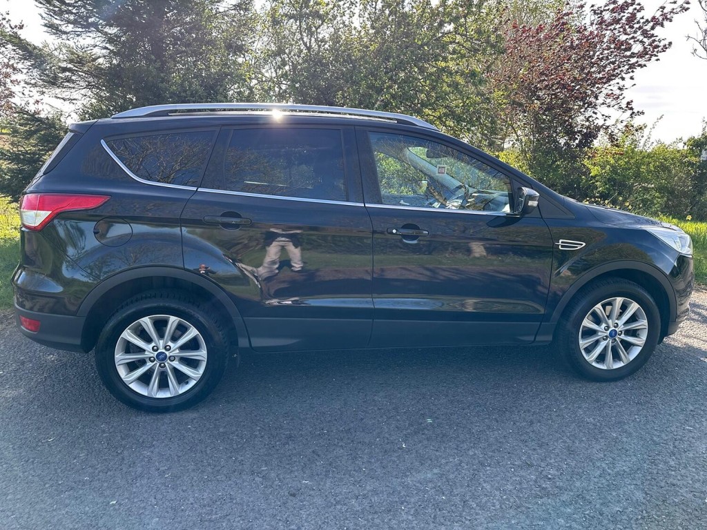 FORD KUGA