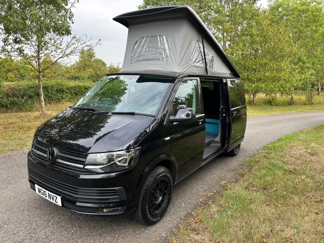 VOLKSWAGEN CAMPER KING 2.0 TDI T32 BlueMotion Tech Highline CK Monte Carlo' Extended Storage Camper Van (2016/16)