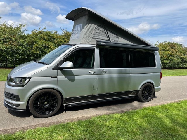 VOLKSWAGEN CAMPER KING 2.0 TDI T30 BMTHighline LWB CAMPER SANTORINI CONVERSION BY CAMPER KING (2017/17)