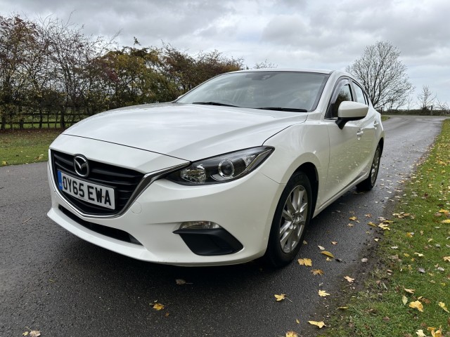 MAZDA MAZDA3 2.0 SKYACTIV-G SE (2015/65)