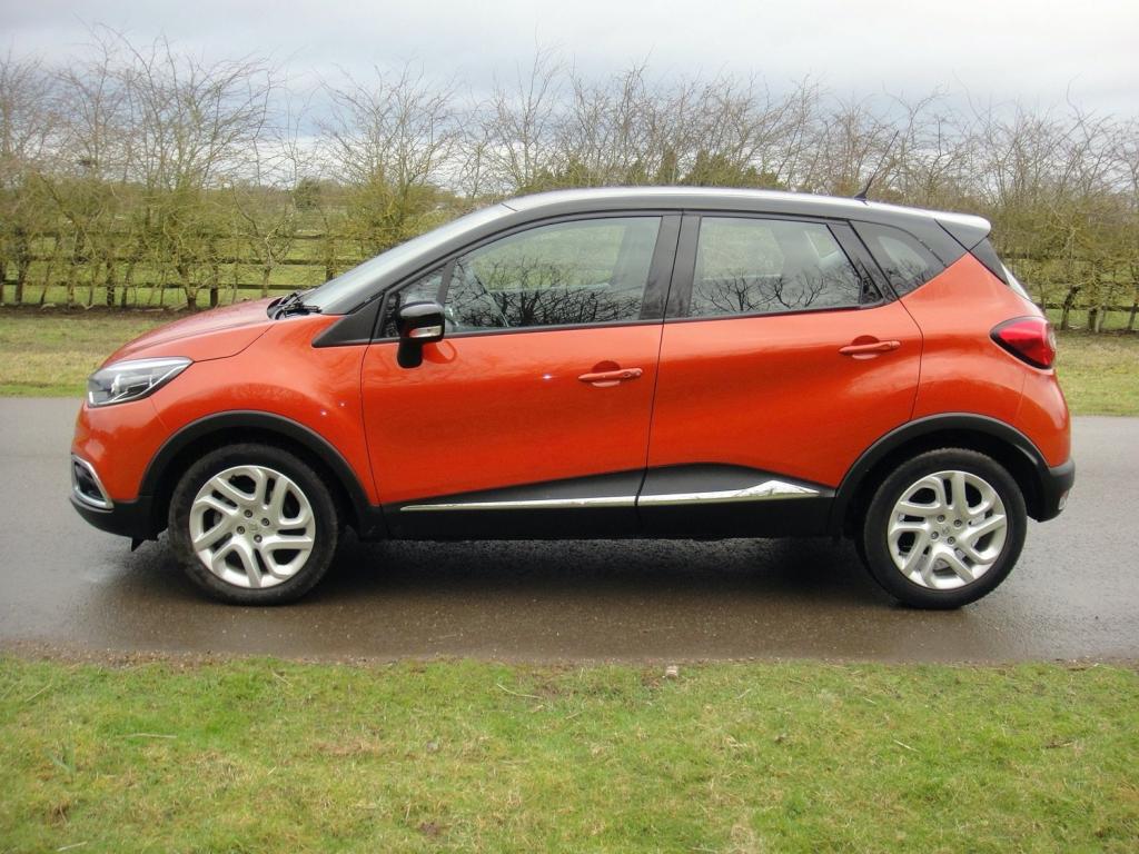 RENAULT CAPTUR