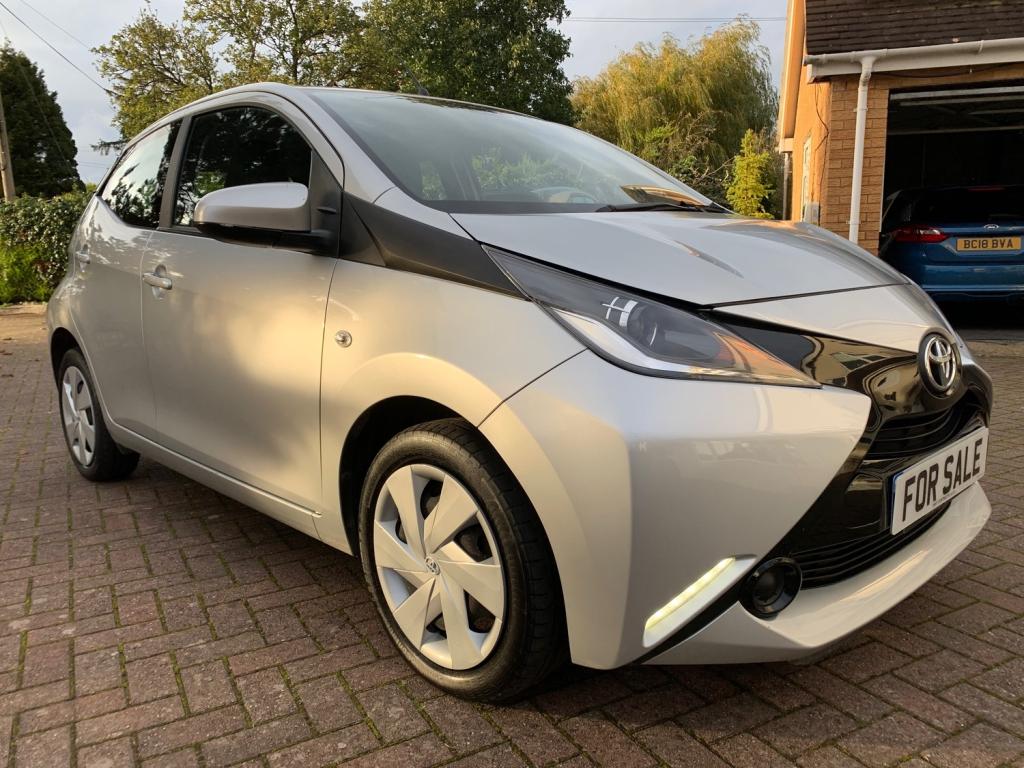 TOYOTA AYGO