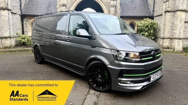 VOLKSWAGEN TRANSPORTER 2.0 TDI T30 BlueMotion Tech Highline FWD LWB Euro 6 (s/s) 5dr (2017/17)