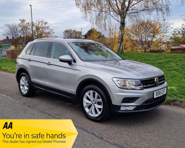 VOLKSWAGEN TIGUAN 2.0 TDI BlueMotion Tech SE Navigation DSG 4Motion Euro 6 (s/s) 5dr (2016/16)
