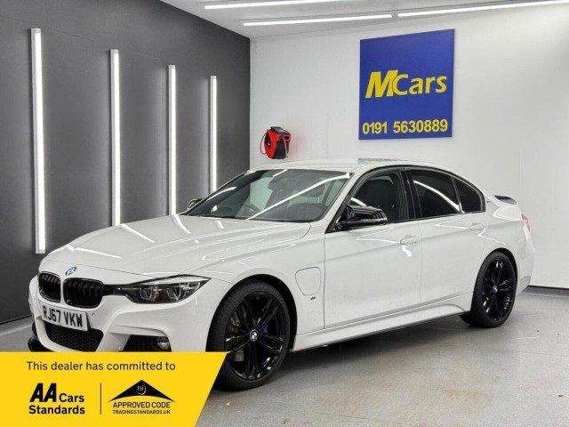 BMW 3 SERIES 2.0 330e 7.6kWh M Sport Shadow Edition Auto Euro 6 (s/s) 4dr (2018/67)