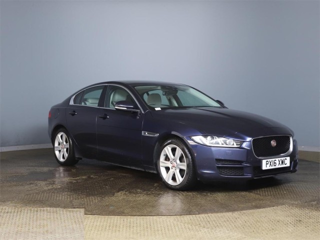 JAGUAR XE 2.0d Portfolio Auto Euro 6 (s/s) 4dr (2016/16)