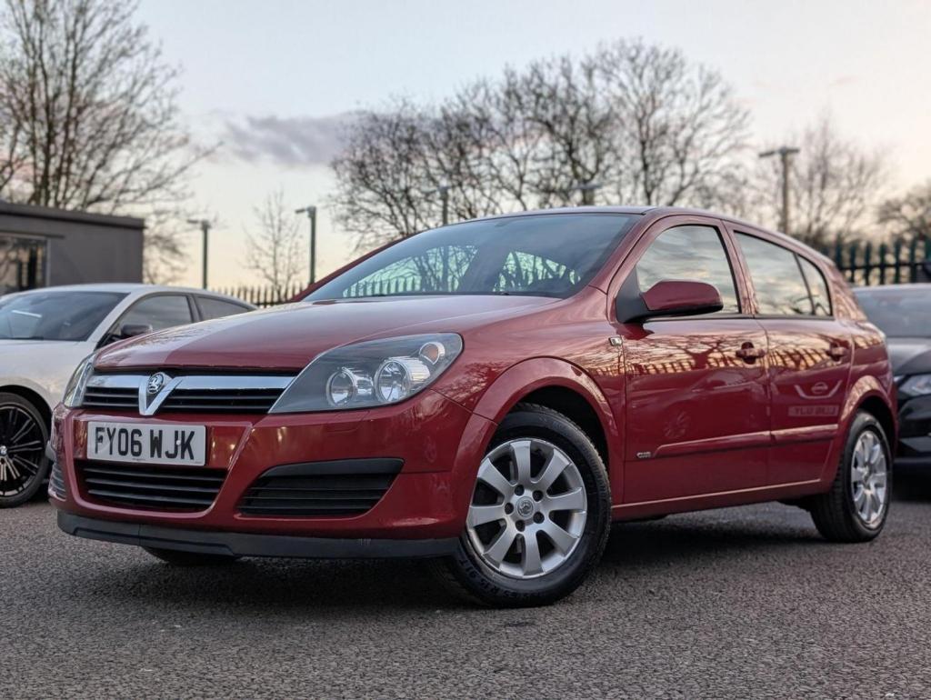 VAUXHALL ASTRA