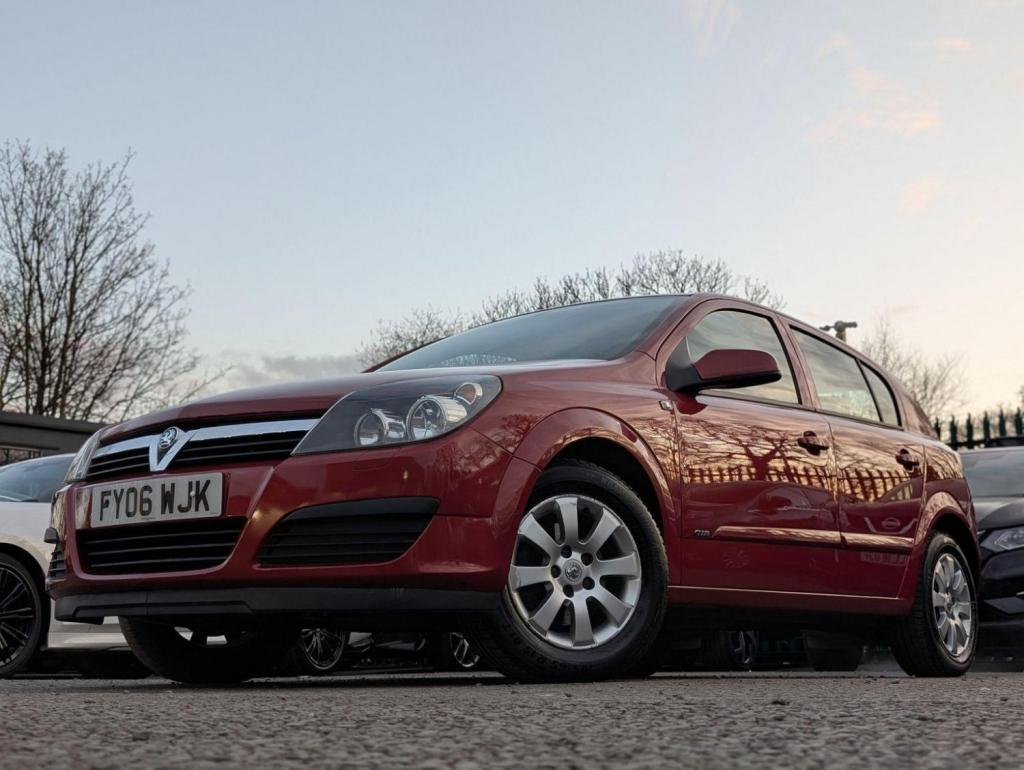 VAUXHALL ASTRA
