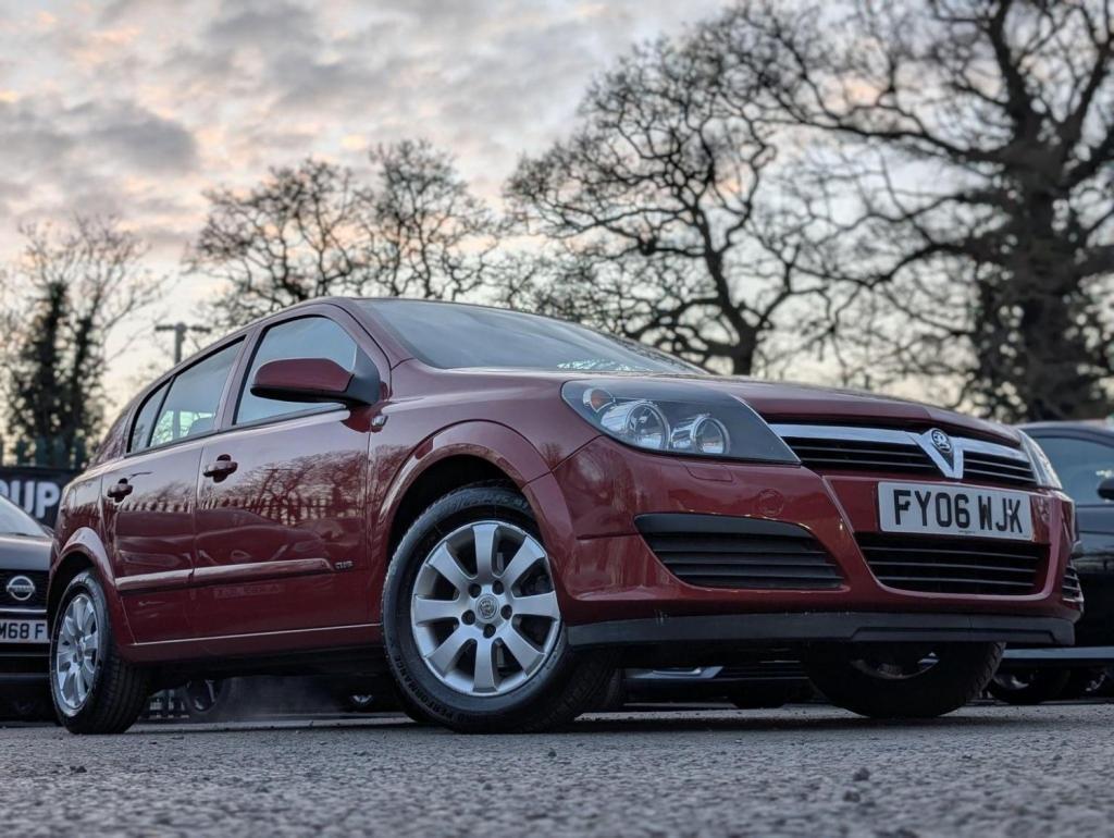 VAUXHALL ASTRA