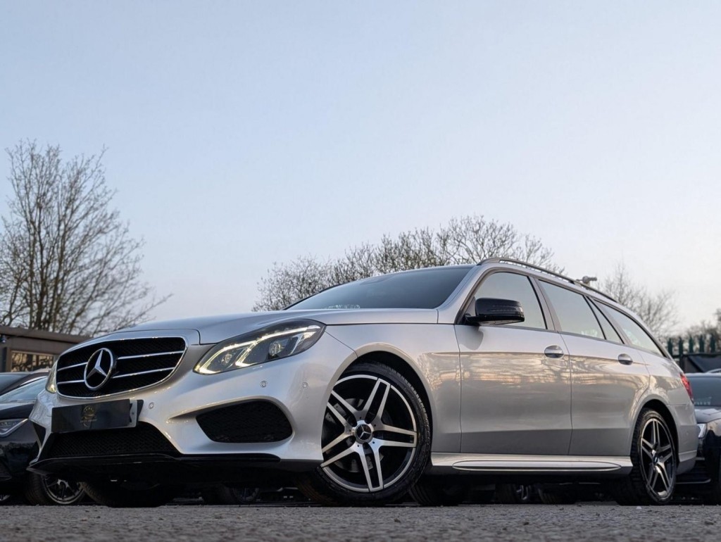 MERCEDES-BENZ E CLASS