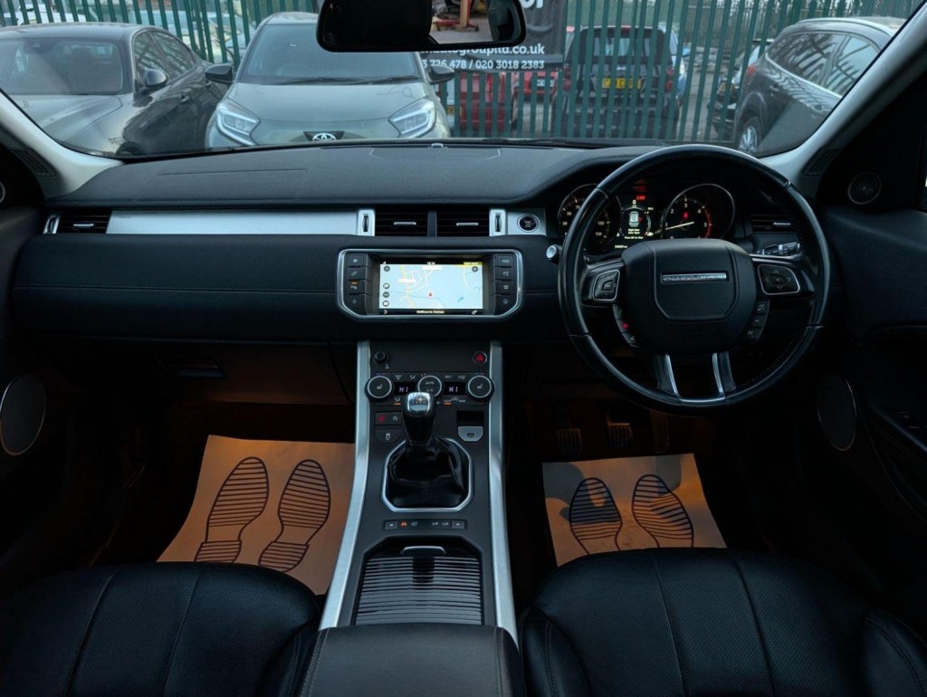 LAND ROVER RANGE ROVER EVOQUE