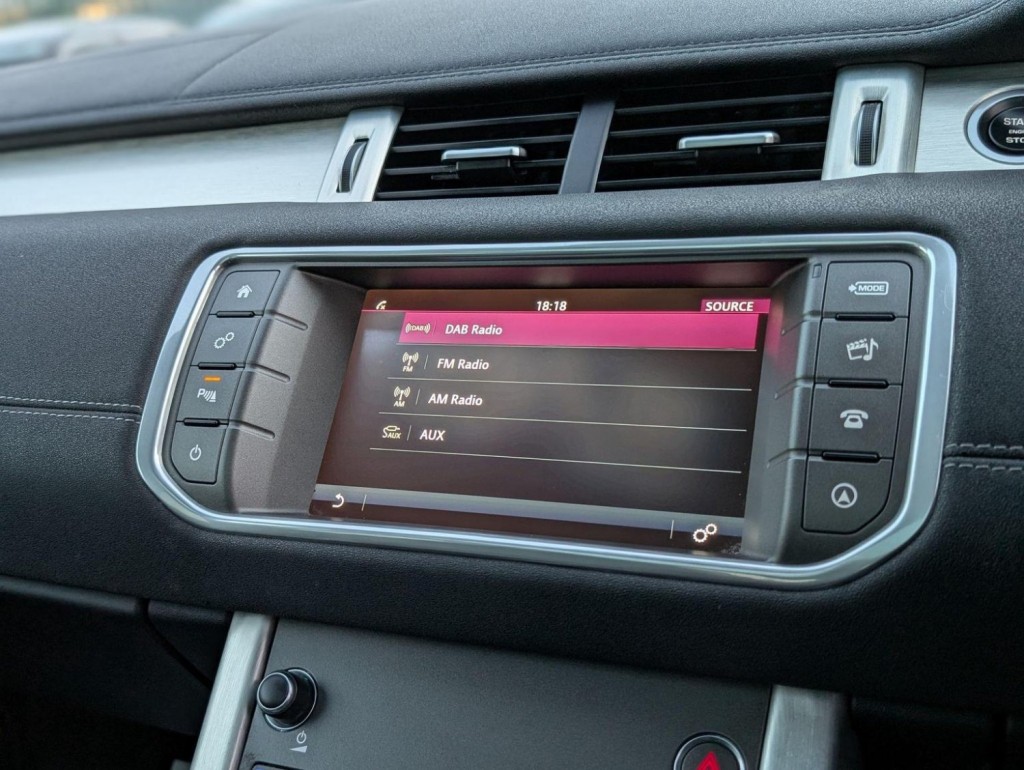 LAND ROVER RANGE ROVER EVOQUE