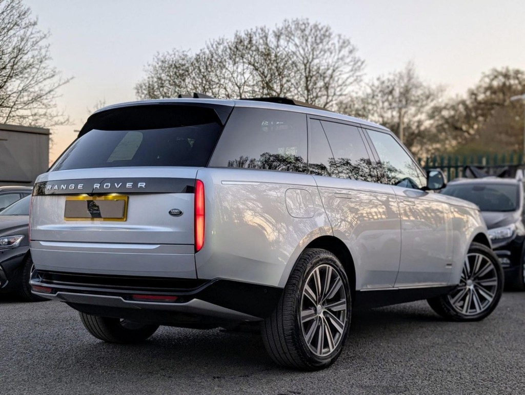 LAND ROVER RANGE ROVER