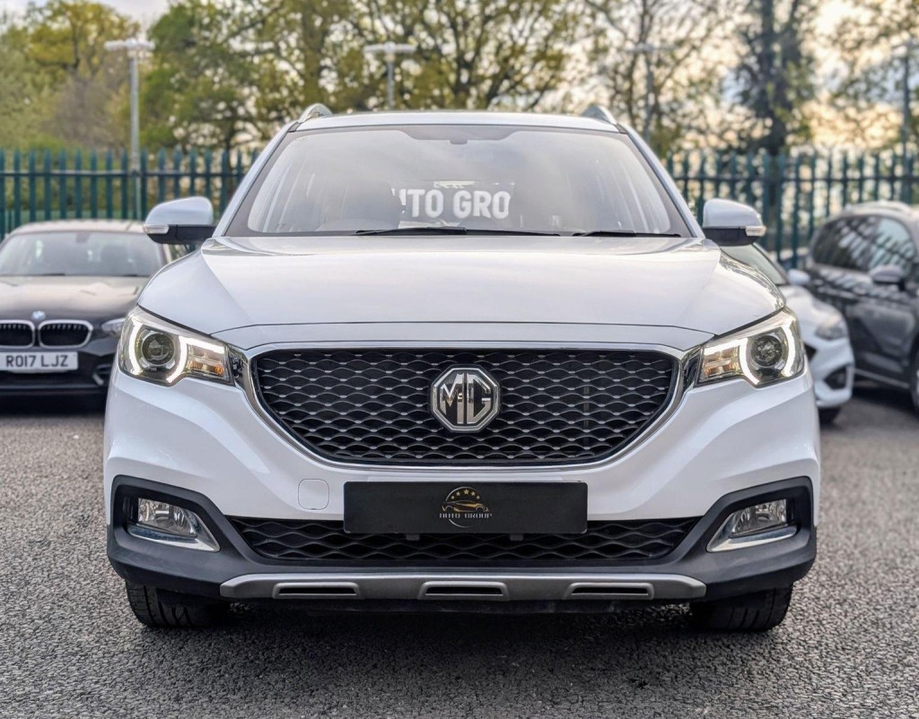 MG ZS