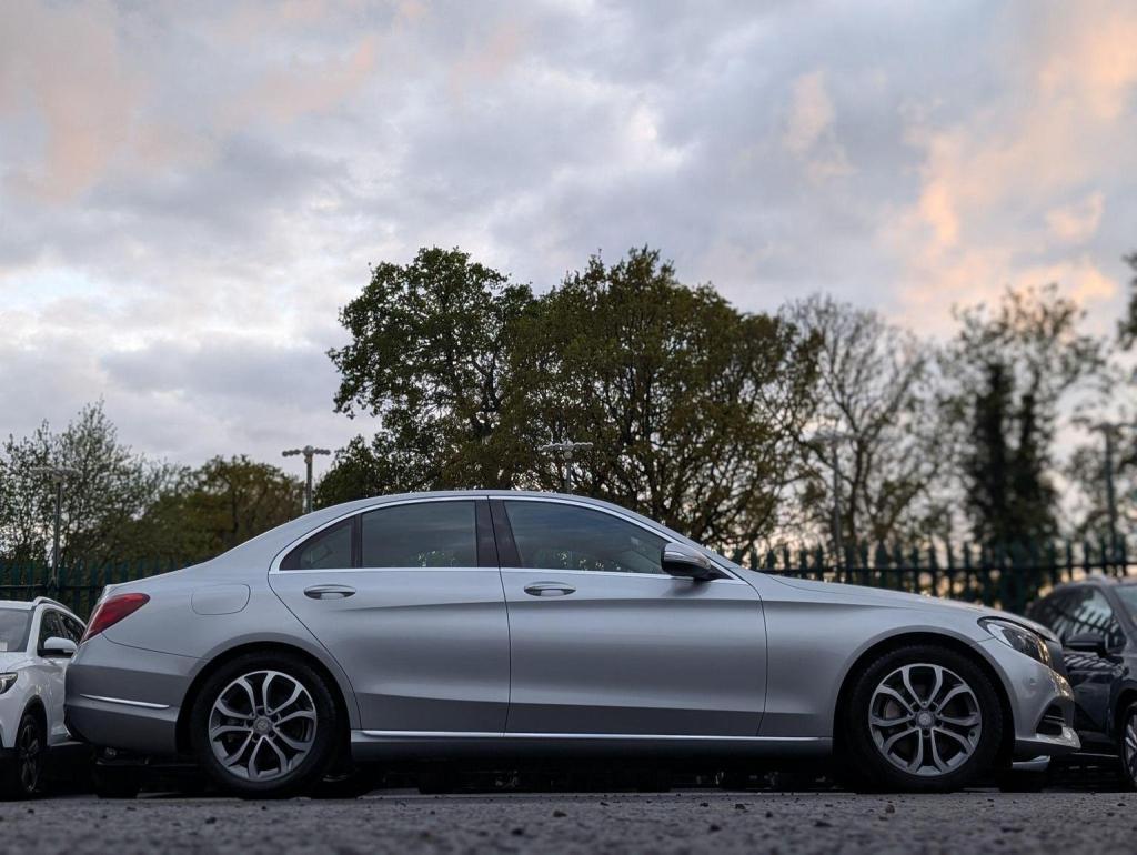 MERCEDES-BENZ C CLASS