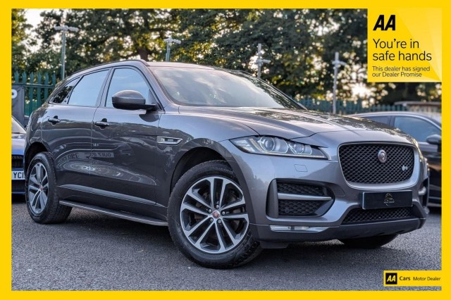 JAGUAR F-PACE
