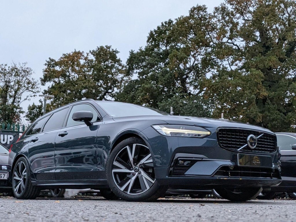 VOLVO V90