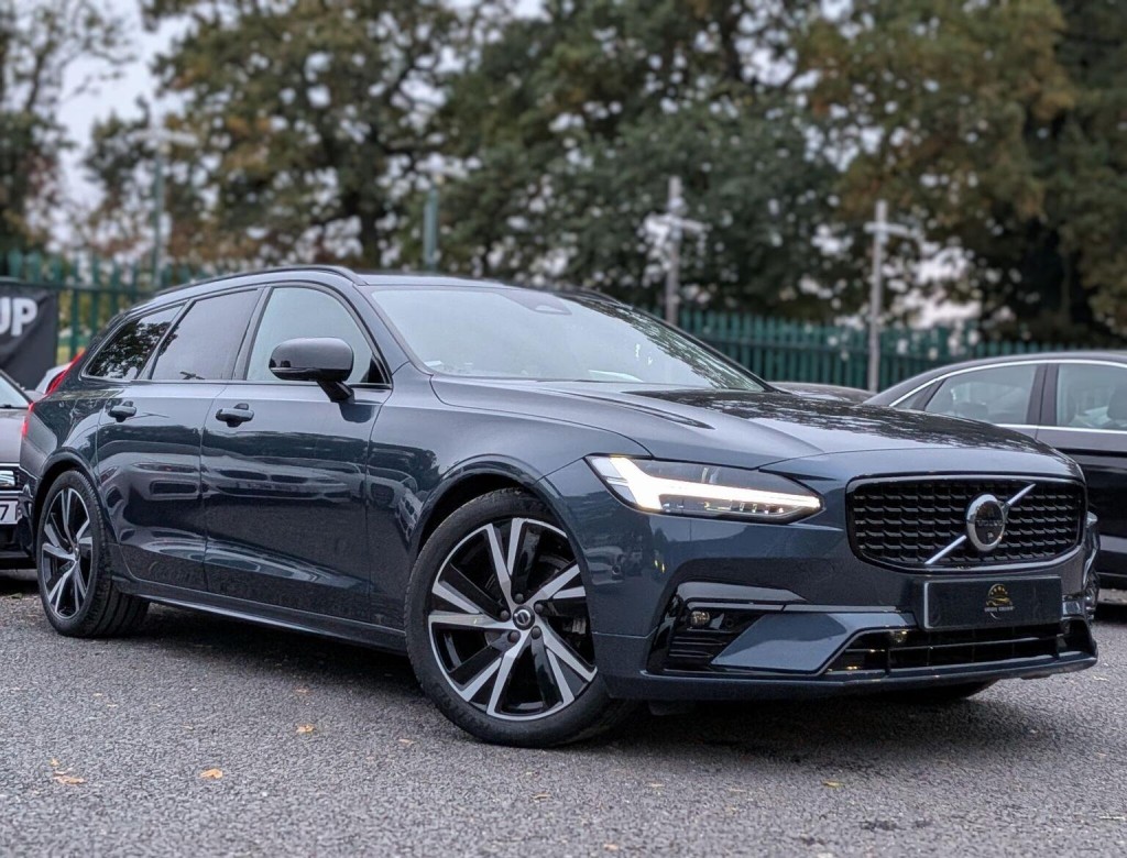 VOLVO V90
